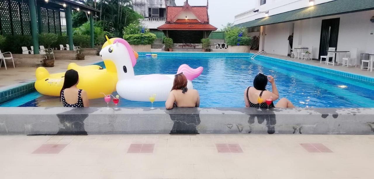 Bp Grand Tower Hotel Hat Yai Eksteriør bilde