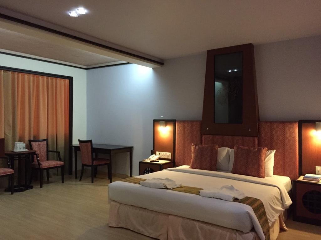 Bp Grand Tower Hotel Hat Yai Eksteriør bilde